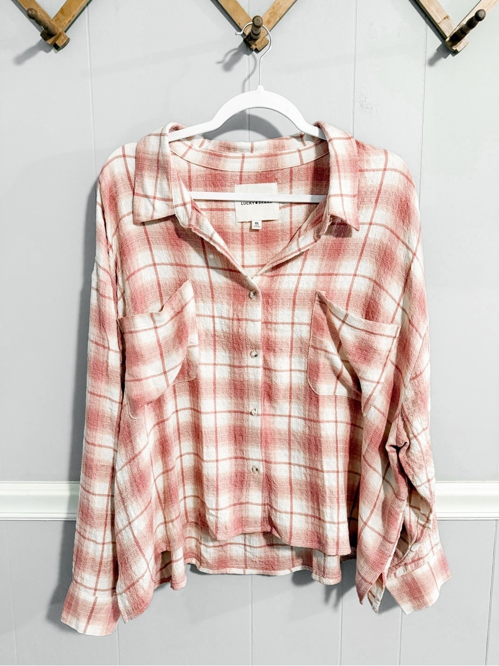 Lucky Brand Cropped Plaid Drapey Shirt - Picture 7 of 11